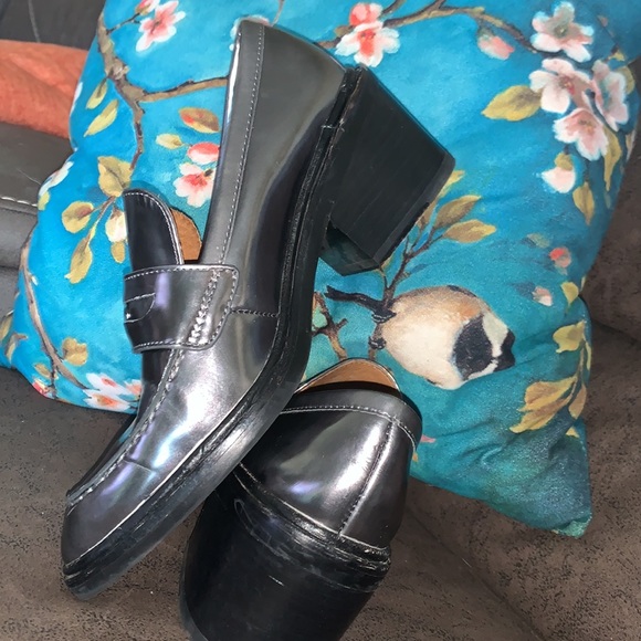 Silver pointed coach loafers - Picture 3 of 8